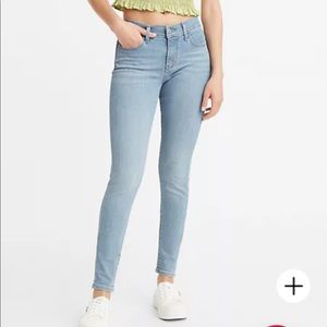 Levi 710 Super Skinny Women’s Jeans